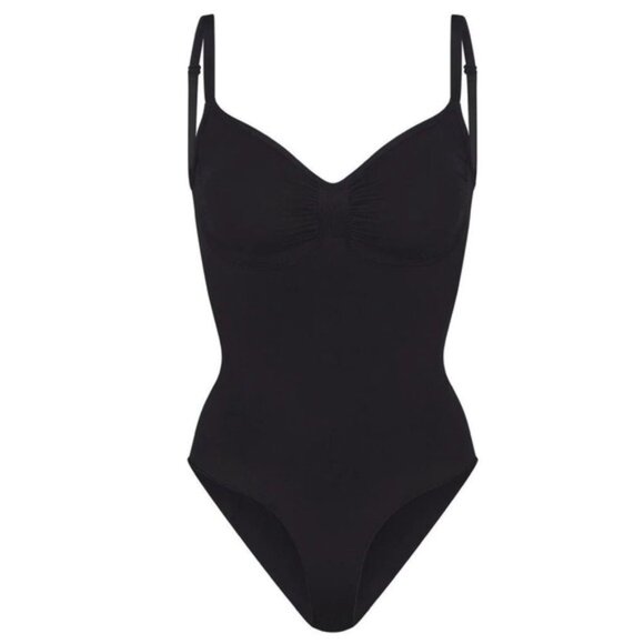 SKIMS Seamless Sculpt Brief Bodysuit S/M (US 2–10) Onyx Black NWOT MSRP $72 - Picture 3 of 8